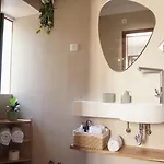 5 Mini-hôtel *