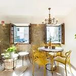 Mini-hôtel 5 *